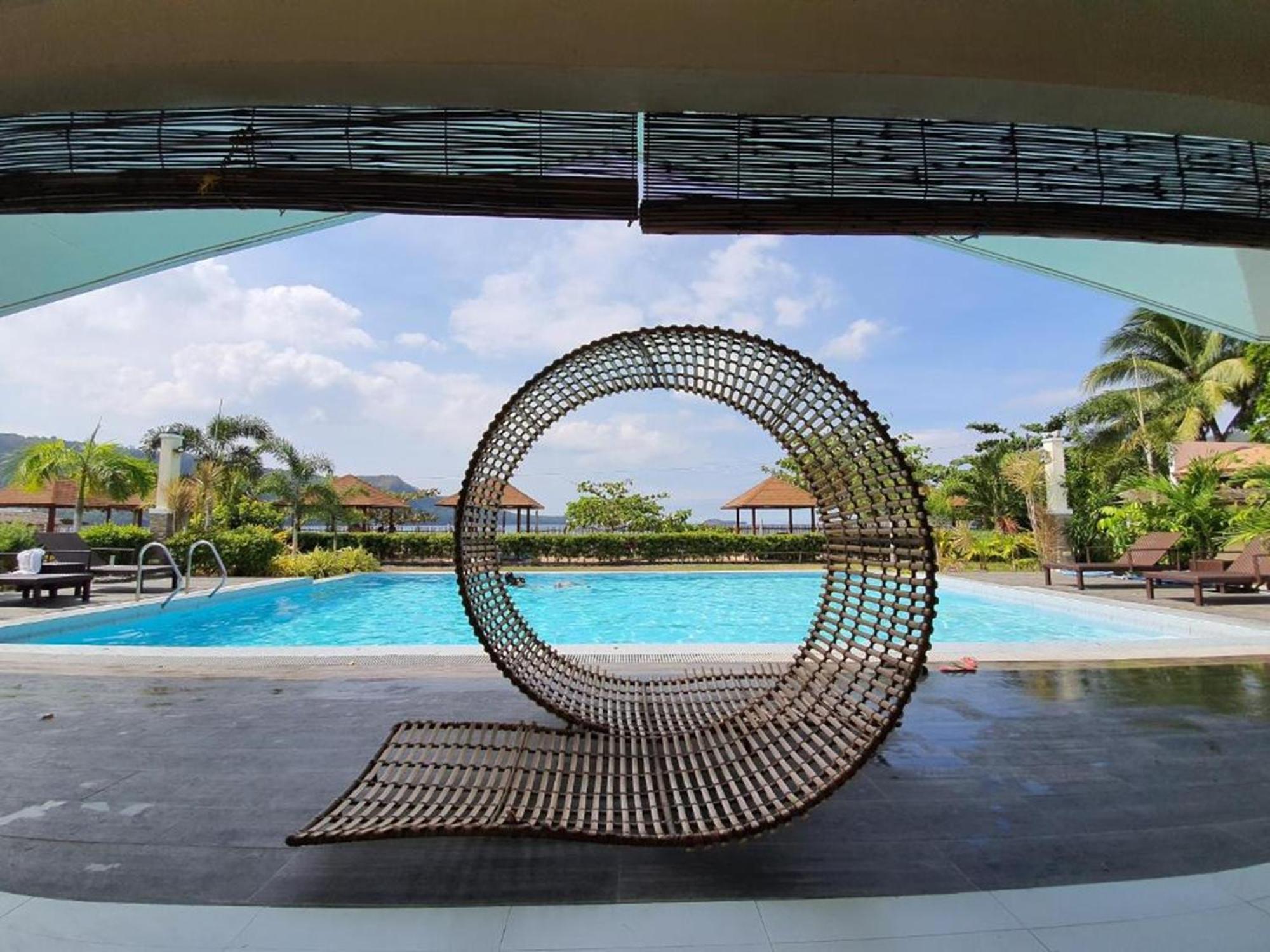Rsam Beach Resort By Cocotel Nasugbu Exterior foto