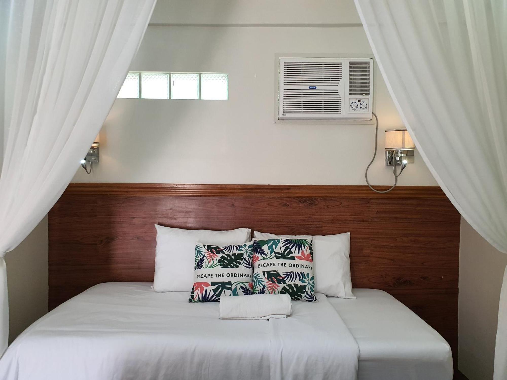 Rsam Beach Resort By Cocotel Nasugbu Exterior foto
